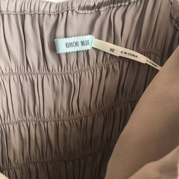 Kimchi Blue Satin Top - Picture 4 of 4